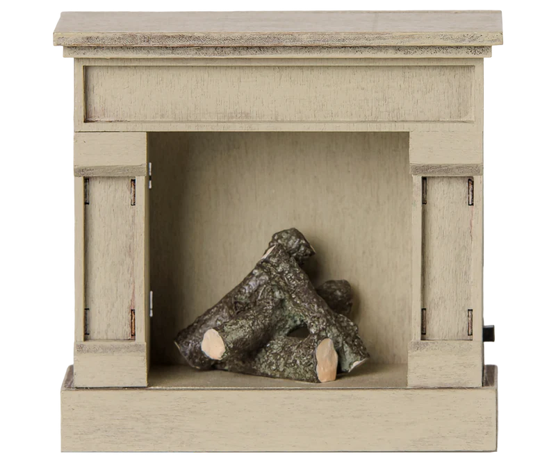 Maileg Fireplace, Mouse - Off White Maileg