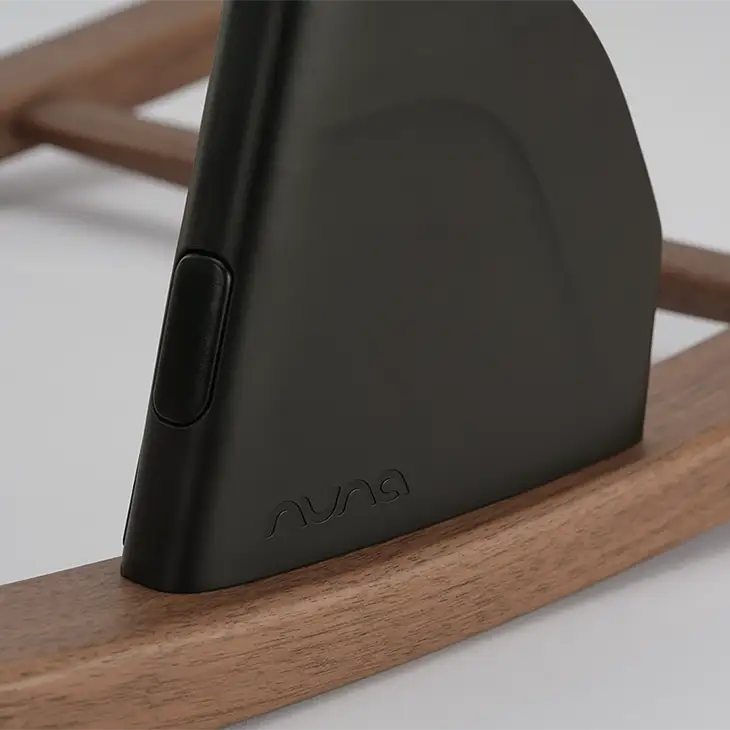 Nuna Bryn™ Newborn Rocker - Sanderson/Black Walnut Nuna