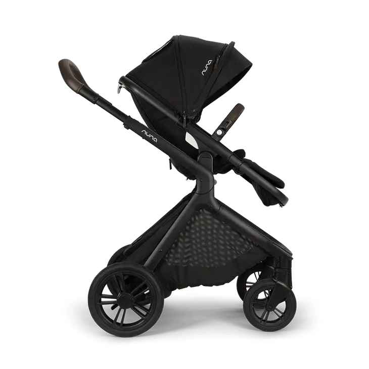 Nuna Demi™ Icon Stroller - Caviar Nuna