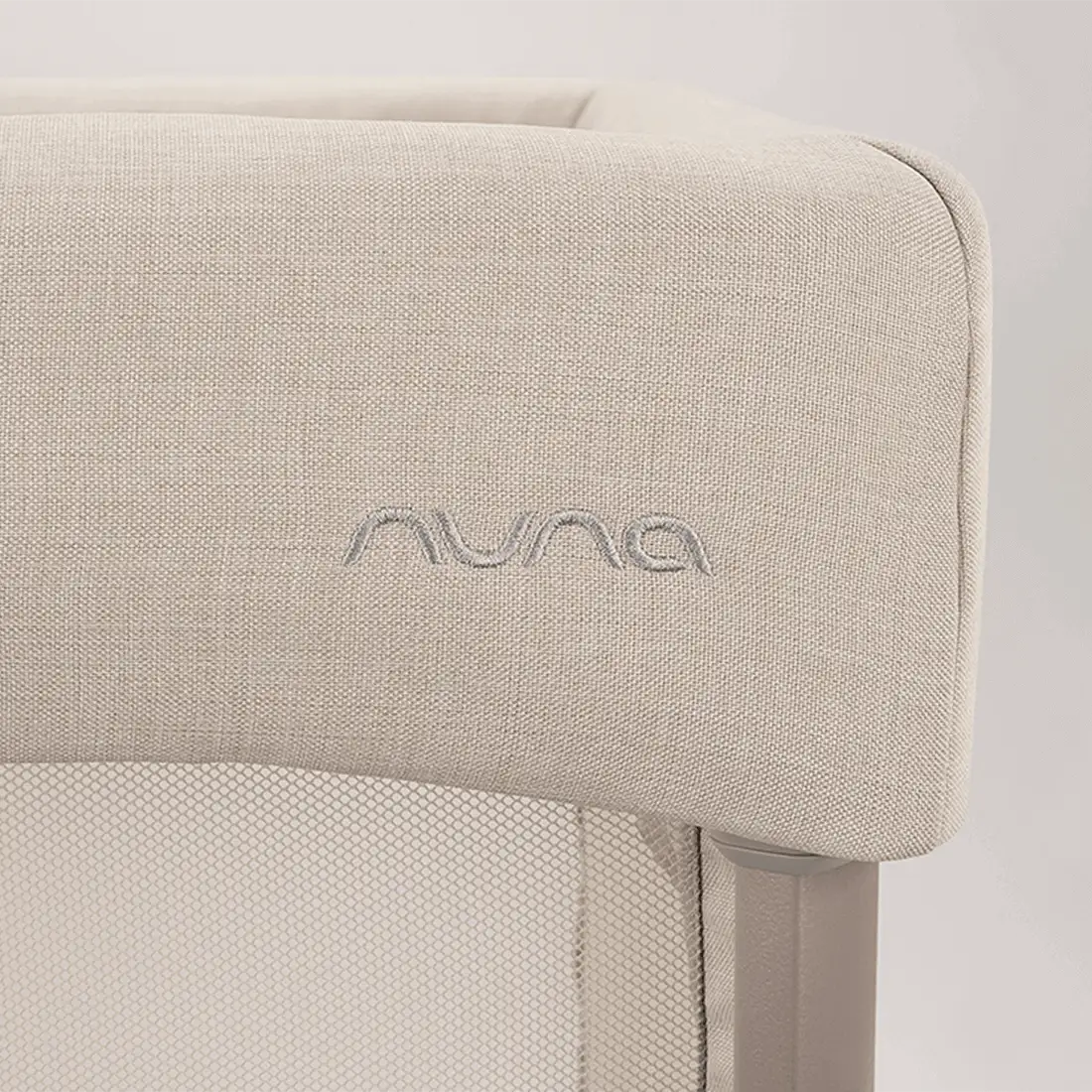 Nuna Paal™ Play Yard - Biscotti Nuna