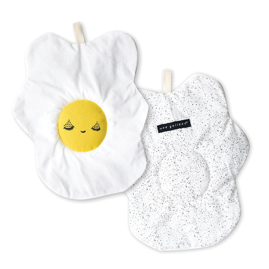 Wee Gallery Organic Crinkle Toy - Egg Wee Gallery