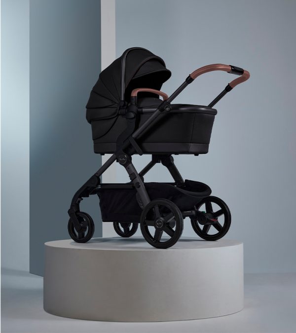 Silver Cross Wave 3 Stroller - Licorice Silver Cross