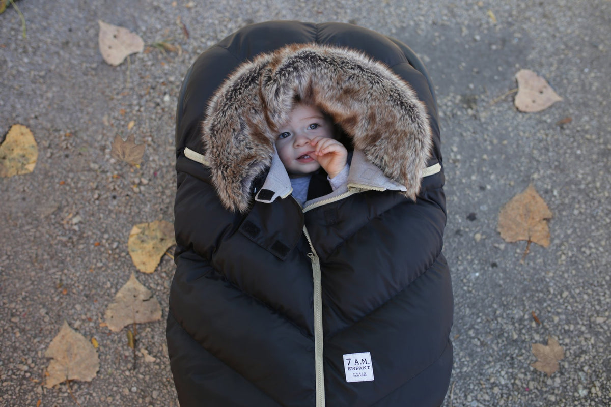 7 AM Car Seat Cocoon - Tundra Black Faux Fur (0-12M) 7 a.m. Enfant