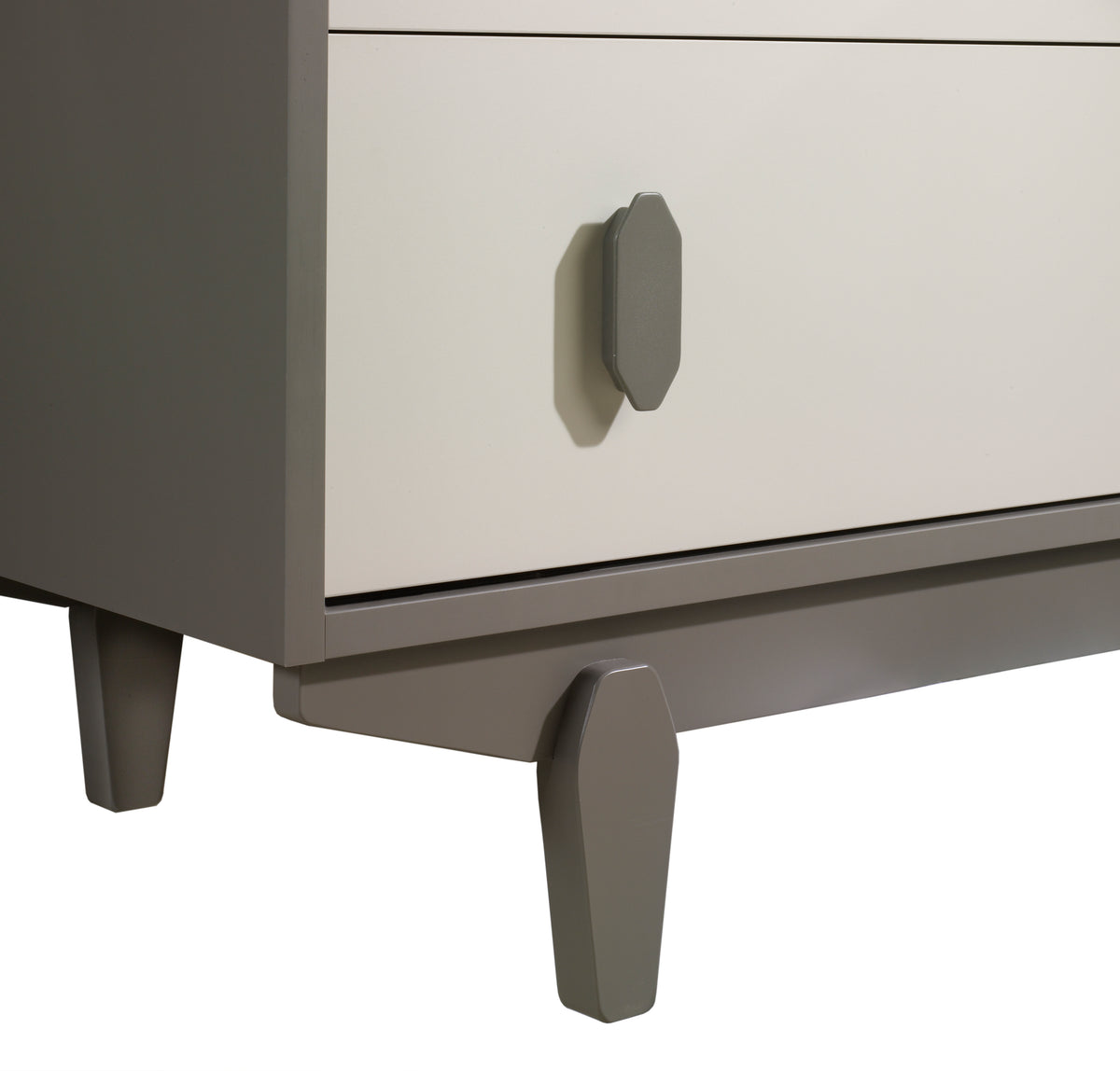 Tulip Juvenile Tate Classic Crib and 3 Drawer Dresser XL - Latte/Taupe Tulip Juvenile